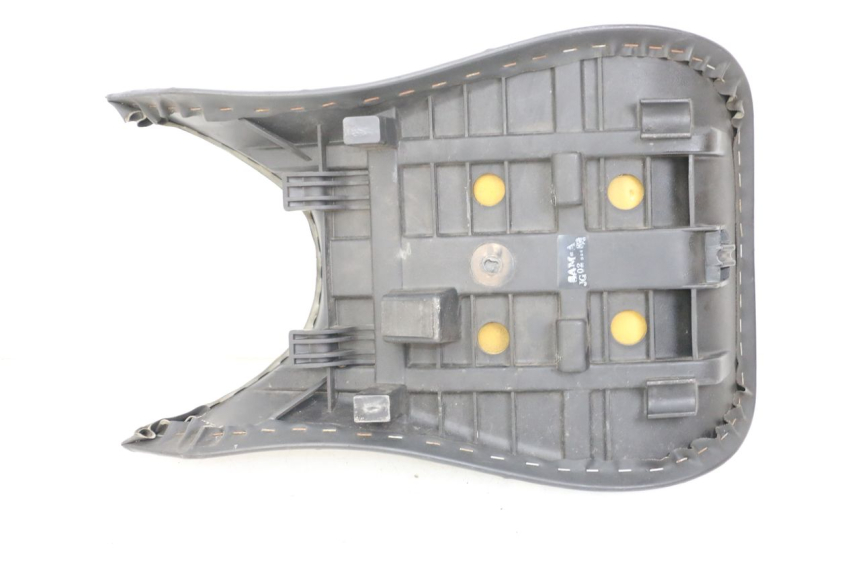 photo de SELLA ANTERIORE HYOSUNG GTR 125 (2006 - 2008)