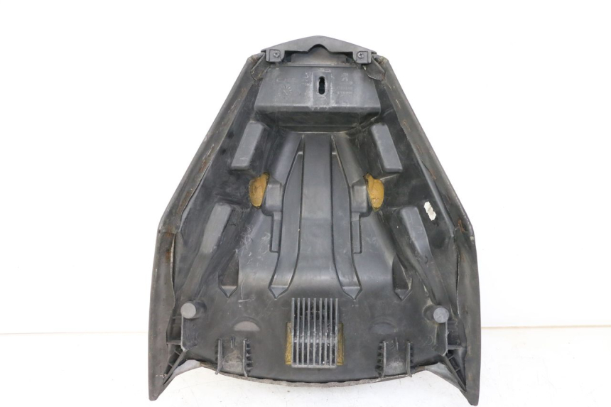 photo de SELLA ANTERIORE PEUGEOT SATELIS 125 (2013 - 2018)