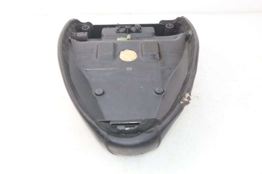 photo de SELLA ANTERIORE PIAGGIO LIBERTY 4T 50 (2009 - 2015)