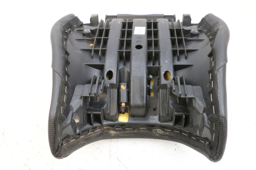 photo de SELLA ANTERIORE BMW R GS 1250 (2021 - 2024) - Primo piano ad alta risoluzione