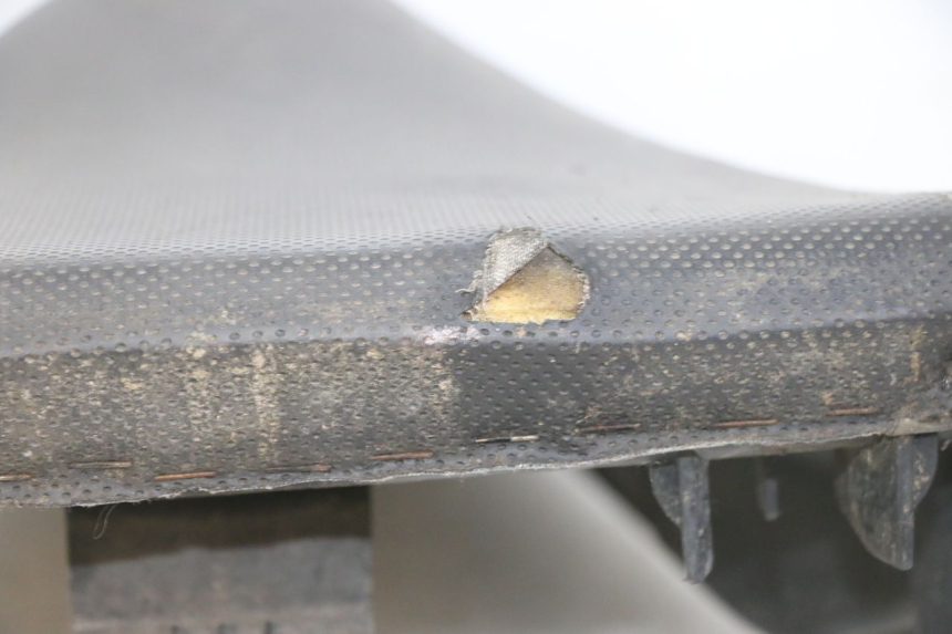 photo de SELLA ANTERIORE PEUGEOT SATELIS 125 (2013 - 2018)