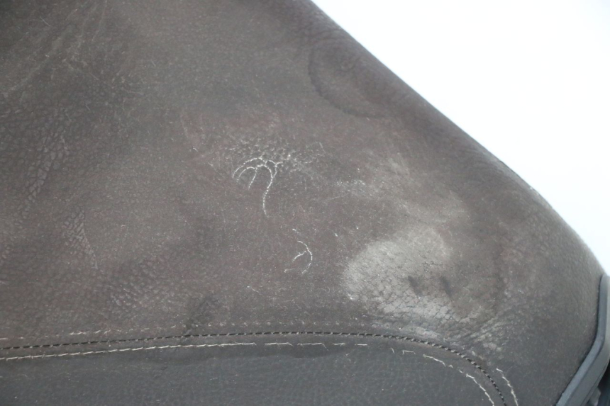 photo de SELLE ANTERIORE PEUGEOT SATELIS 125 (2006 - 2009)