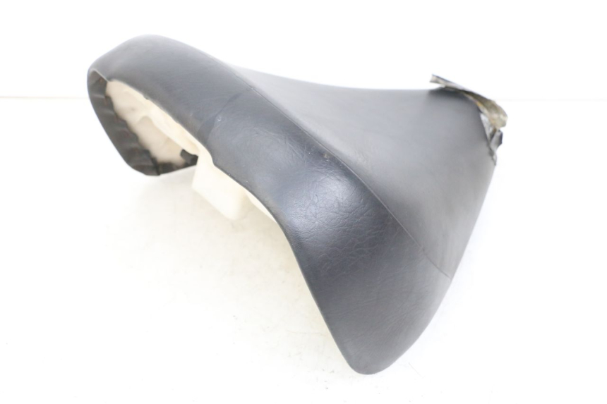 photo de SELLA ANTERIORE SUZUKI VL INTRUDER 125 (2004 - 2007)