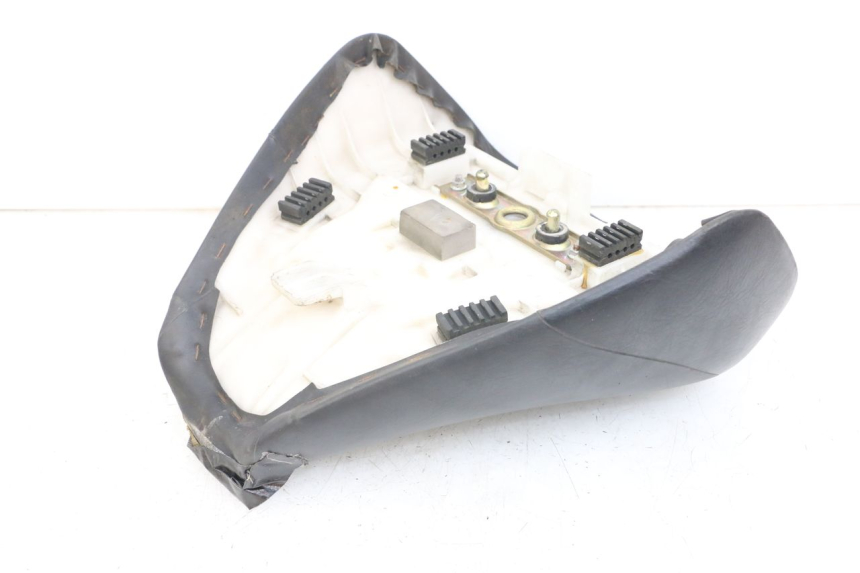 photo de SELLA ANTERIORE SUZUKI VL INTRUDER 125 (2004 - 2007)