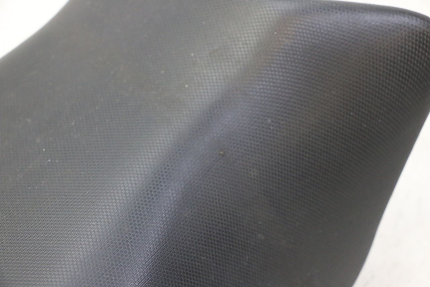 photo de SELLA ANTERIORE SUZUKI SV S 650 (2003 - 2009)