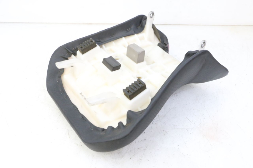 photo de SELLA ANTERIORE SUZUKI SV S 650 (2003 - 2009)