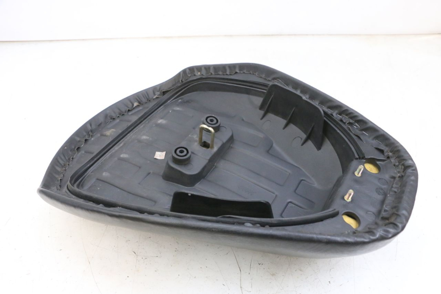 photo de SELLA ANTERIORE PEUGEOT TWEET PRO EFI 4T 50 (2021 - 2022)