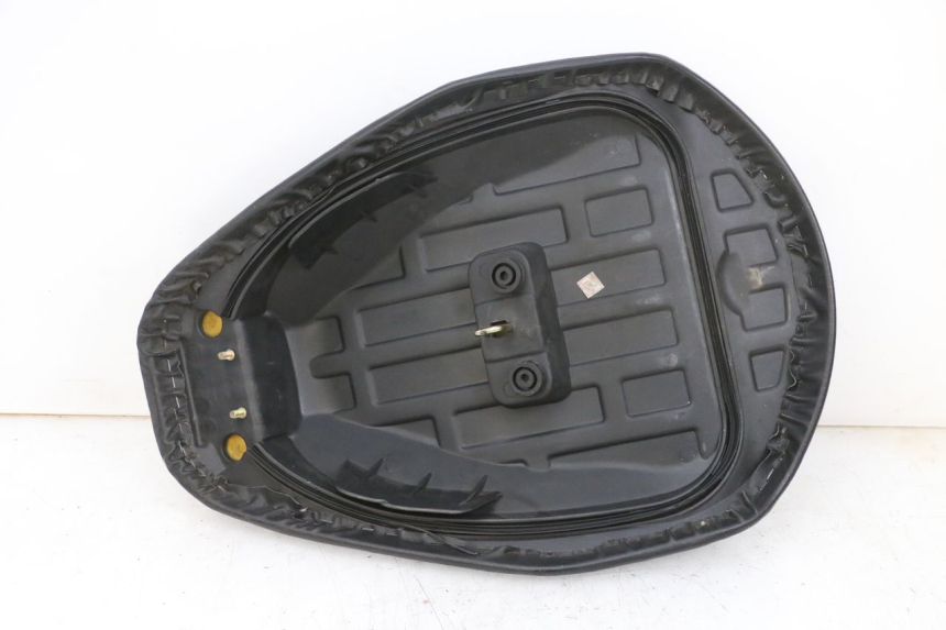 photo de SELLA ANTERIORE PEUGEOT TWEET PRO EFI 4T 50 (2021 - 2022)