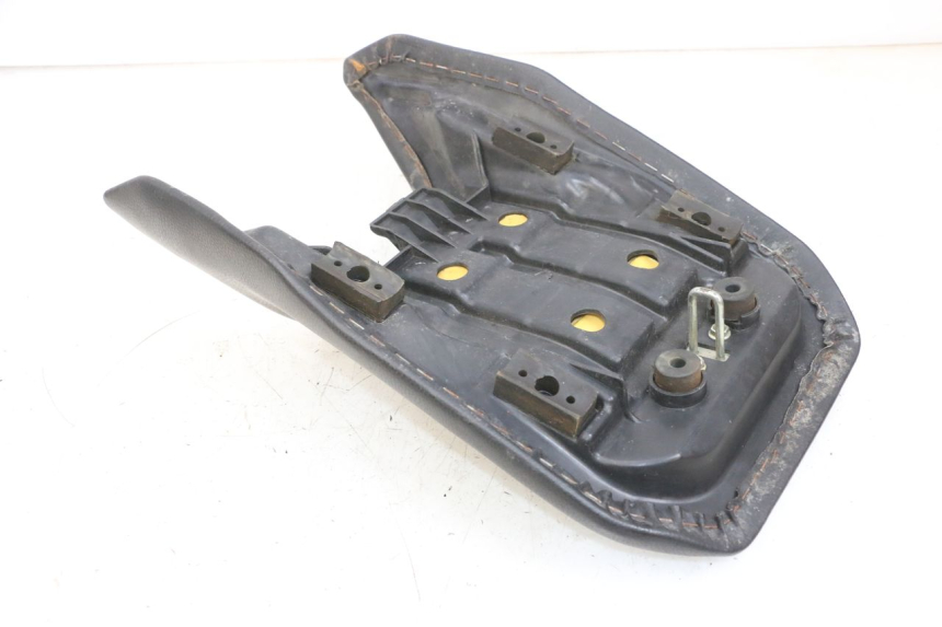 photo de SELLA ANTERIORE DAELIM VJ ROADWIN FI 125 (2008 - 2017) - Altra angolazione