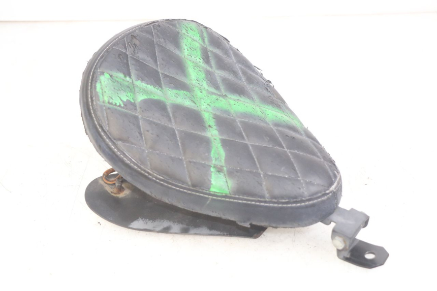 photo de SELLE ANTERIORE DAELIM VL DAYSTAR 125 (2000 - 2011)