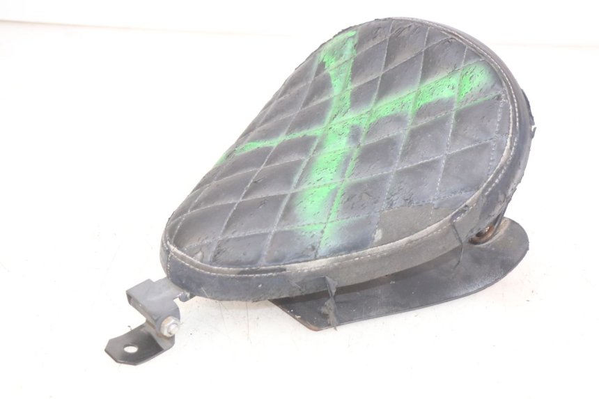 photo de SELLE ANTERIORE DAELIM VL DAYSTAR 125 (2000 - 2011)