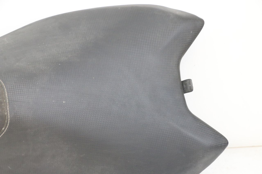 photo de SELLE ANTERIORE YAMAHA AEROX 2T 50 (2013 - 2017)