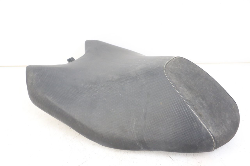 photo de SELLE ANTERIORE YAMAHA AEROX 2T 50 (2013 - 2017)