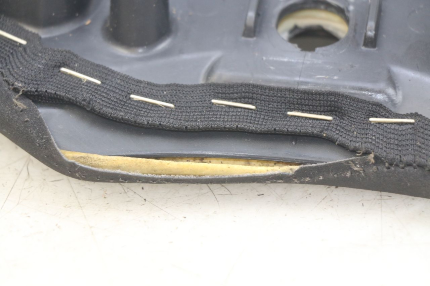 photo de SELLE ANTERIORE YAMAHA MT ABS 125 (2014 - 2018)
