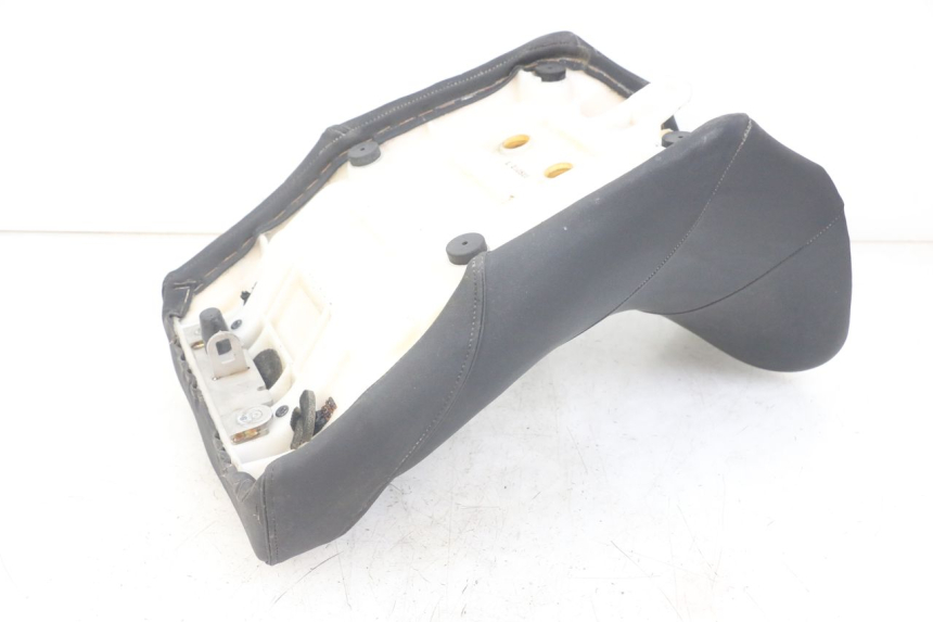 photo de SELLE ANTERIORE YAMAHA TDM ABS 900 (2002 - 2014)