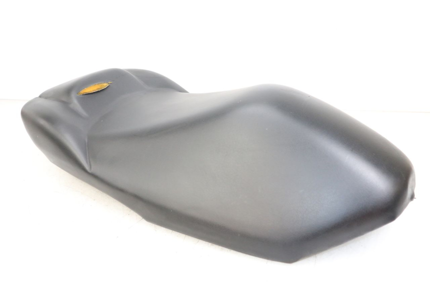 photo de SELLE ANTERIORE YAMAHA YP MAJESTY 125 (2002 - 2006)