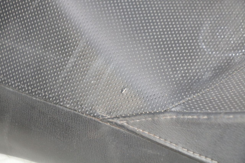 photo de SELLE ANTERIORE YAMAHA YP MAJESTY 125 (2007 - 2010)