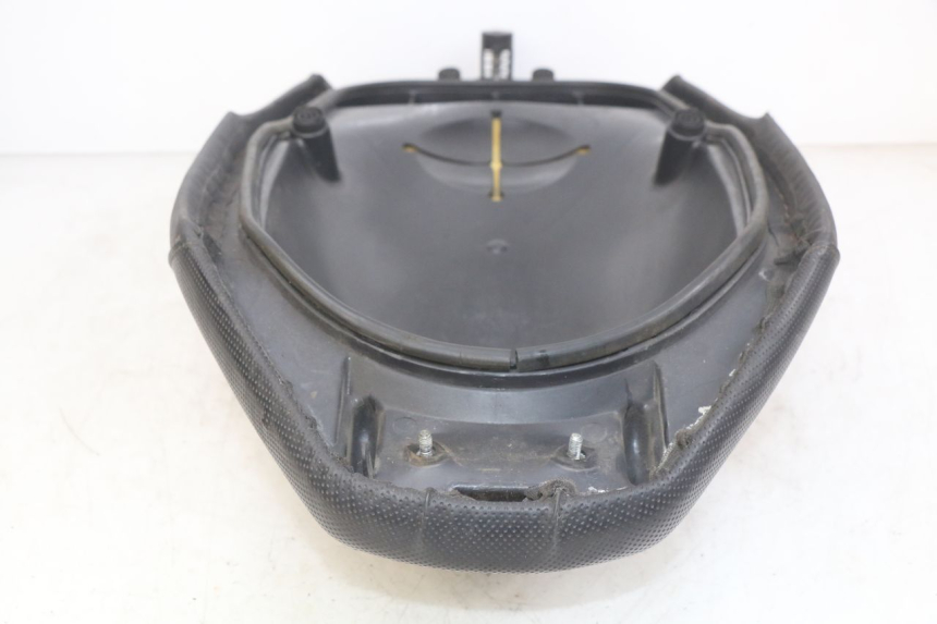 photo de SELLE ANTERIORE YAMAHA YP MAJESTY 125 (2007 - 2010)