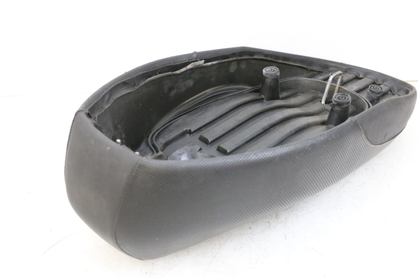 photo de SELLE MBK BOOSTER SPIRIT 50 (2004 - 2017) - Caratteristiche distintive