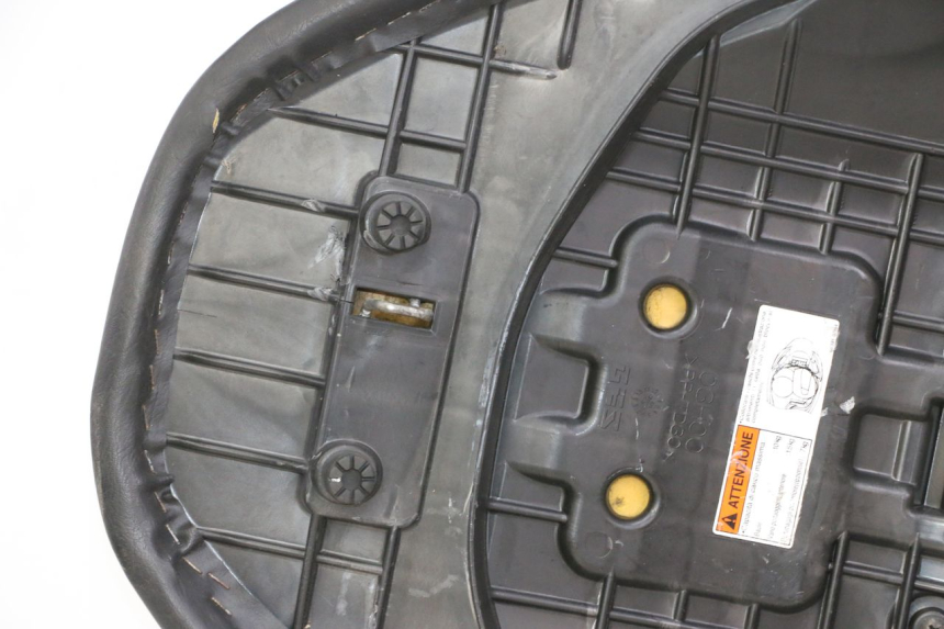 photo de SELLE SUZUKI BURGMAN 125 (2007 - 2014)