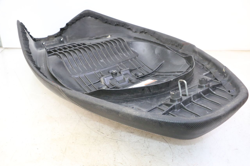 photo de SELLE SUZUKI BURGMAN 125 (2007 - 2014)