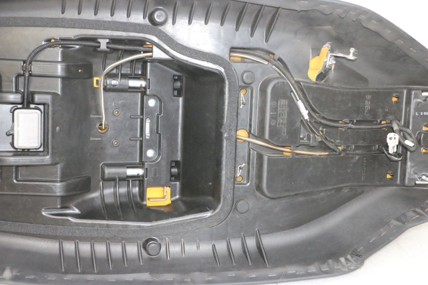 photo de SELLA SUZUKI BURGMAN 650 (2013 - 2020)