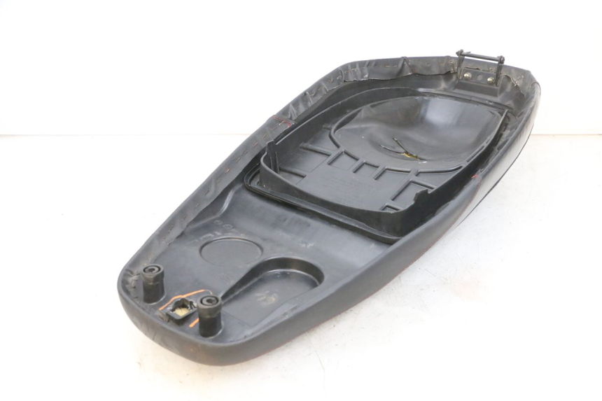 photo de SELLE SYM CROX 4T 50 (2016 - 2023) - Zoom sui componenti