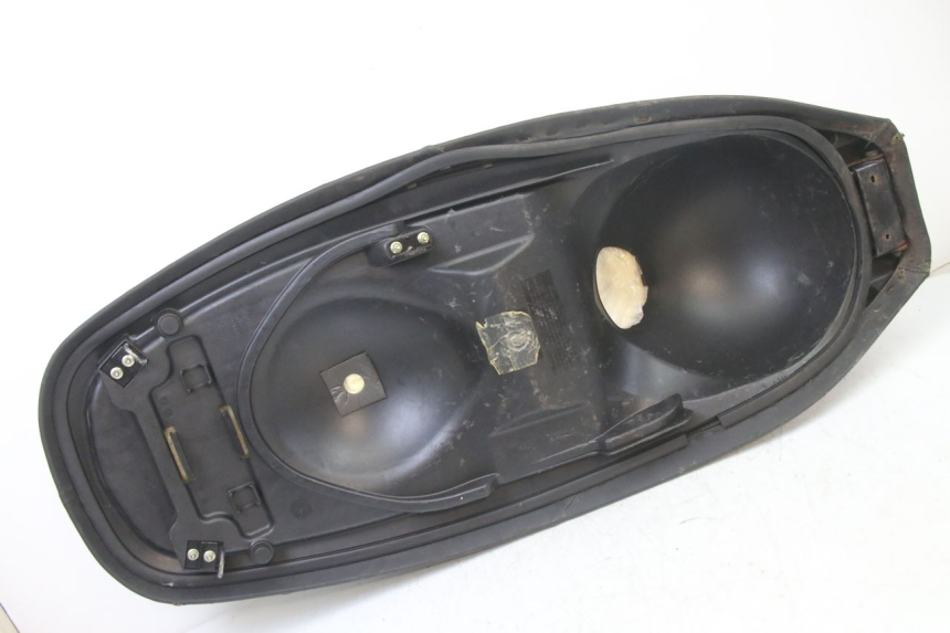 photo de SELLE KYMCO DINK STREET 125 (2009 - 2014)