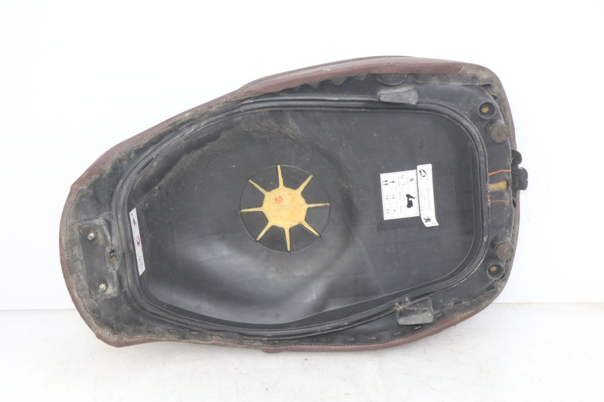 photo de SELLE PEUGEOT DJANGO 4T 50 (2014 - 2019)
