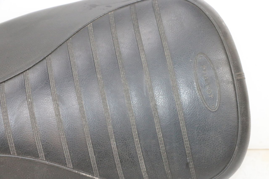 photo de SELLE PEUGEOT DJANGO 4T 50 (2014 - 2019) - Foto prodotto supplementare