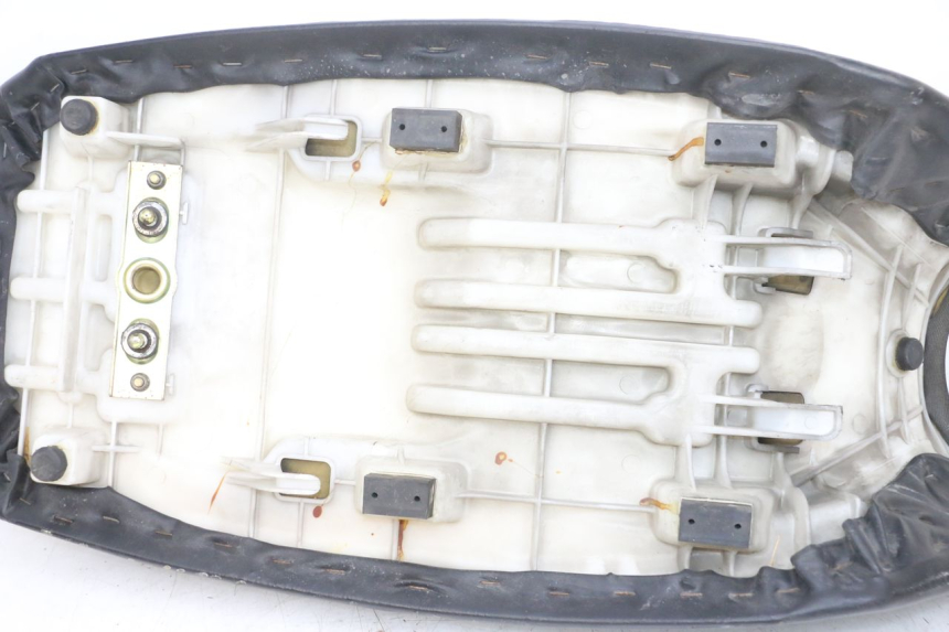 photo de SELLA SUZUKI DL V STROM 1000 (2002 - 2007) - Ispezione visiva dettagliata