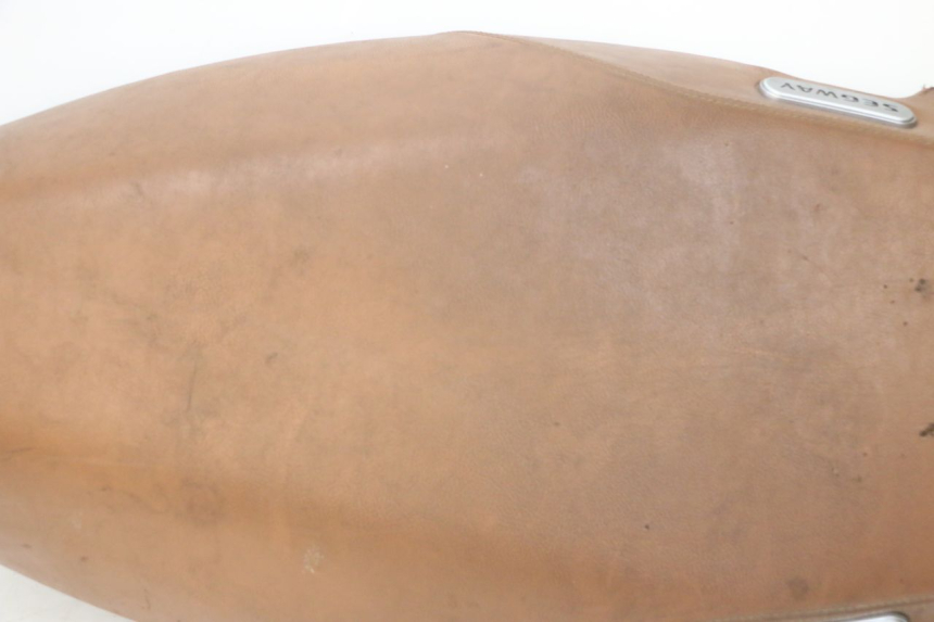 photo de SELLA SEGWAY NINEBOT E125S 1 (2022 - 2026) - Stato della superficie e materiale