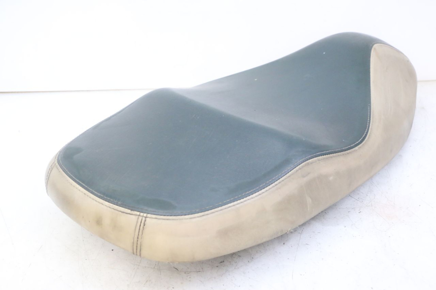 photo de SELLE PEUGEOT ELYSEO 125 (1999 - 2004)