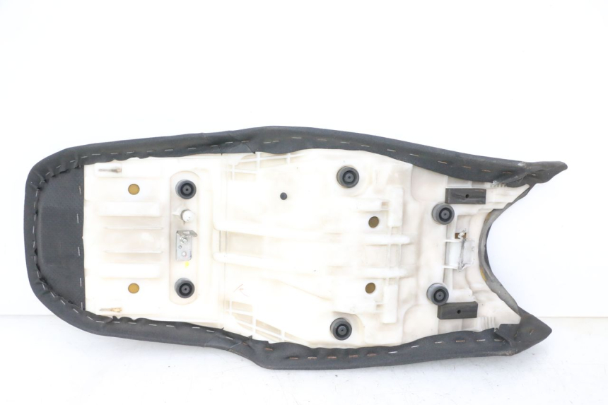 photo de SELLA YAMAHA FZ6 FAZER S2 600 (2007 - 2011)
