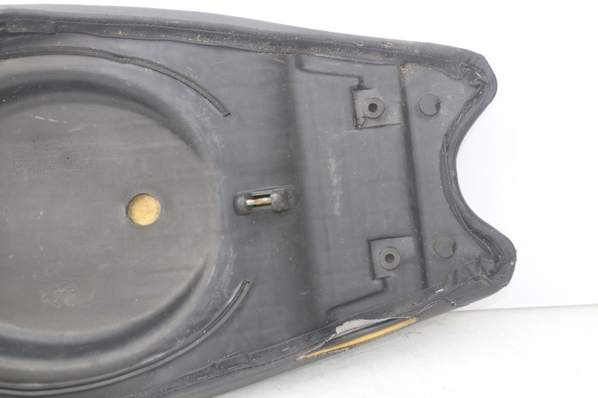 photo de SELLE TNT MOTOR GRIDO 2T 50 (2010 - 2019)