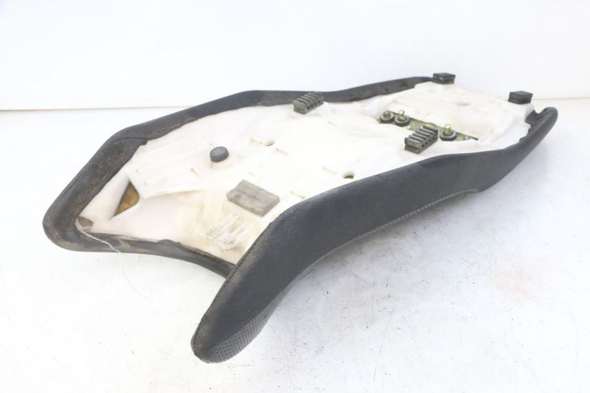 photo de SELLA SUZUKI GS GSE 500 (2001 - 2003)