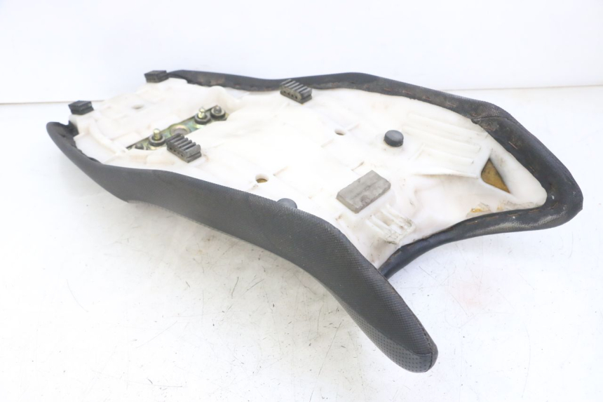 photo de SELLA SUZUKI GS GSE 500 (2001 - 2003)