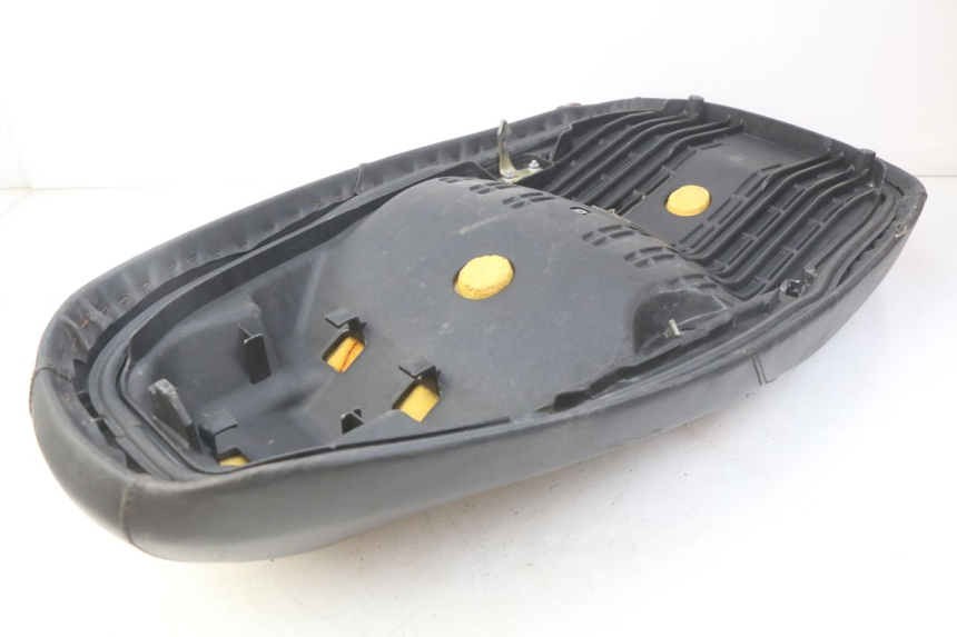 photo de SELLE HONDA FES PANTHEON 125 (2003 - 2007)