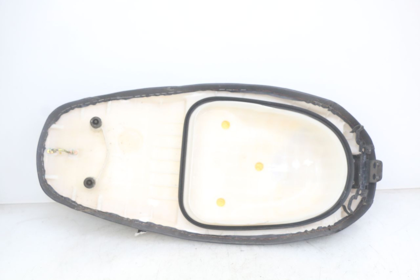 photo de SELLE HONDA SCV LEAD 100 (2003 - 2007)