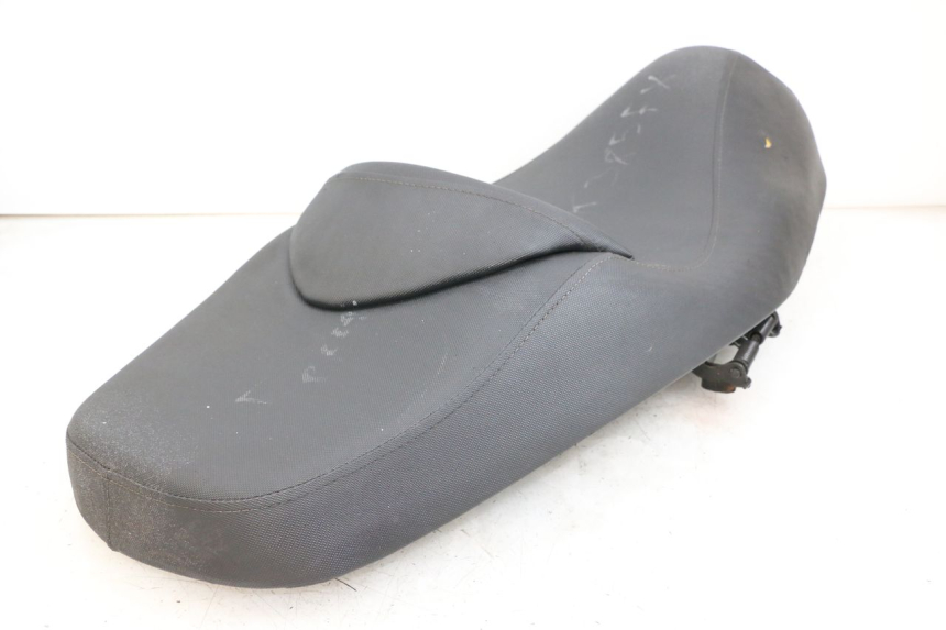 photo de SELLE JONWAY AZTRAL 125 (2008 - 2017)