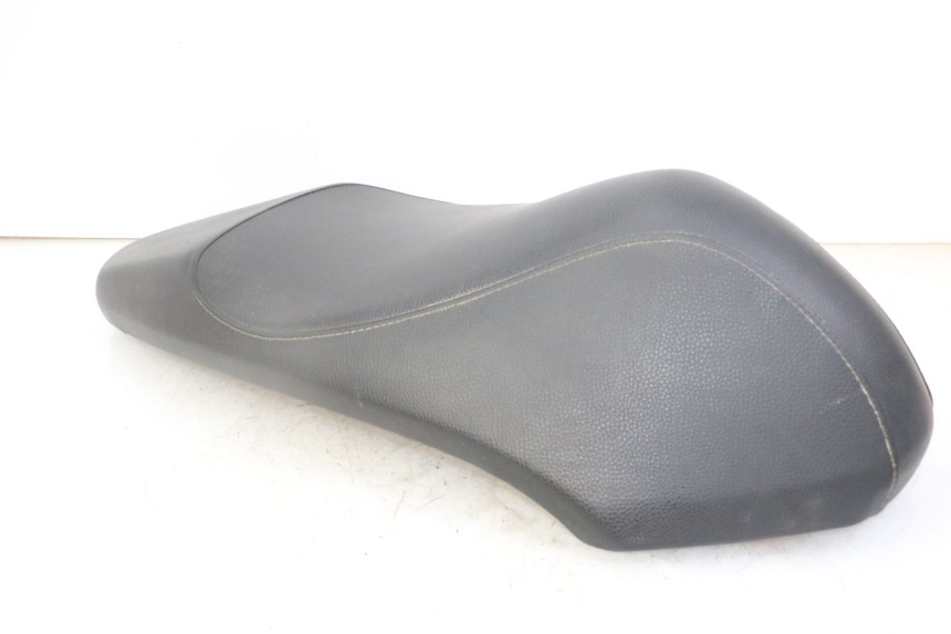 photo de SELLE PEUGEOT KISBEE 4T 50 (2018 - 2022)
