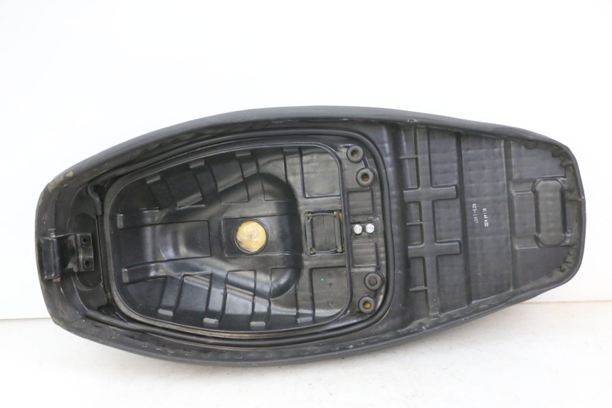 photo de SELLE KYMCO AGILITY 4T 50 (2018 - 2022)