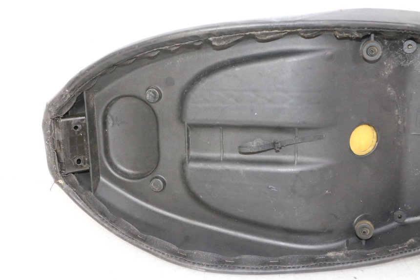 photo de SELLA PIAGGIO LIBERTY 4T 50 (2009 - 2015)
