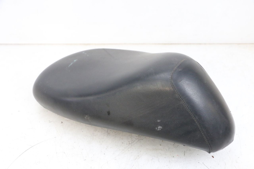 photo de SELLE PEUGEOT LUDIX 50 (2008 - 2017) - Caratteristiche distintive