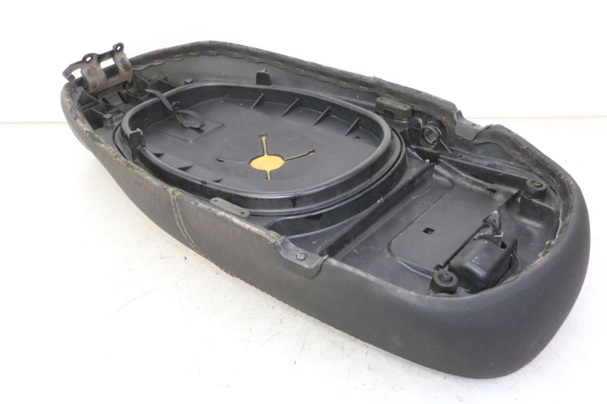 photo de SELLA PIAGGIO LXV 4T 50 (2009 - 2013)