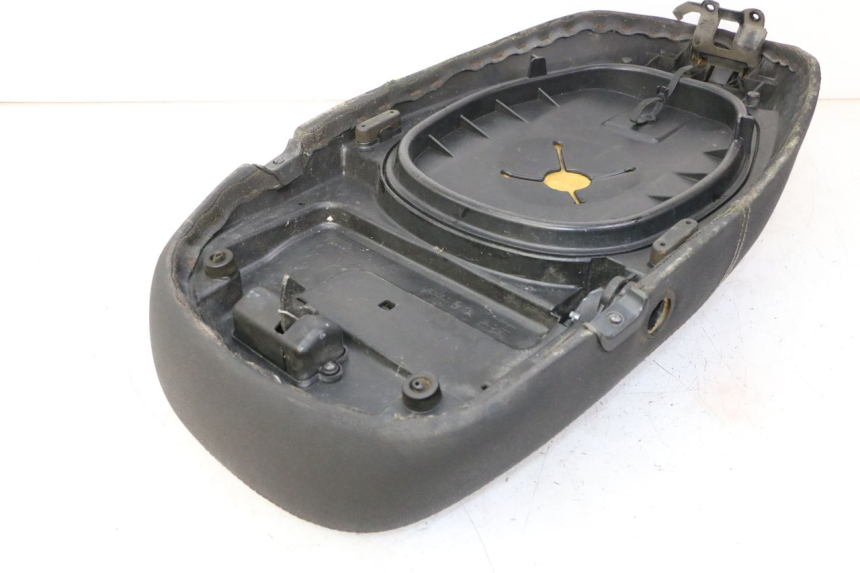 photo de SELLA PIAGGIO LXV 4T 50 (2009 - 2013)