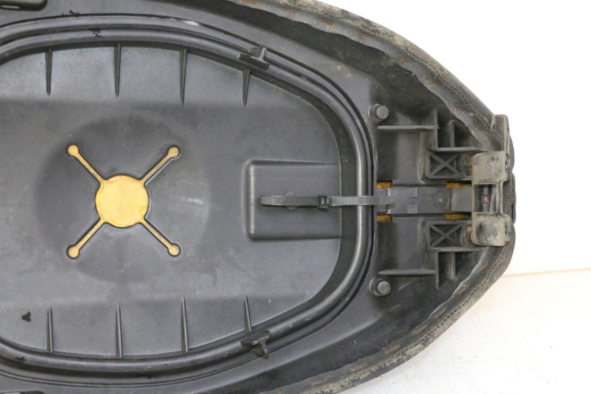 photo de SELLA PIAGGIO LXV 4T 50 (2009 - 2013)