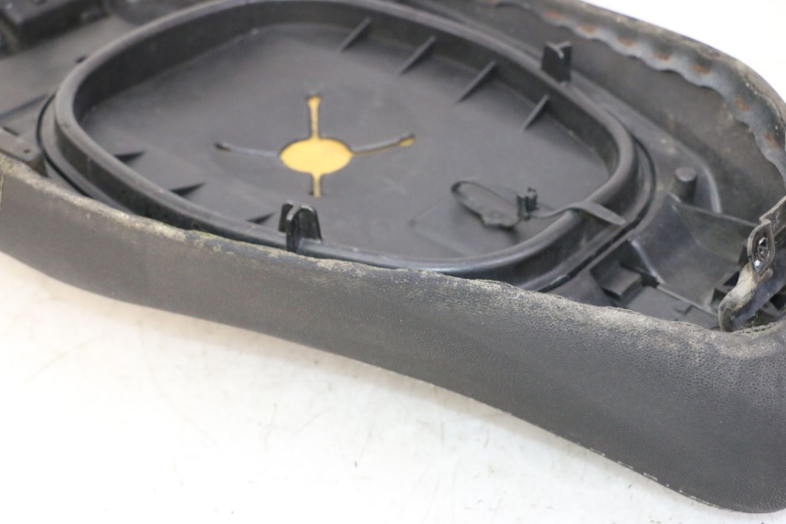 photo de SELLA PIAGGIO LXV 4T 50 (2009 - 2013)