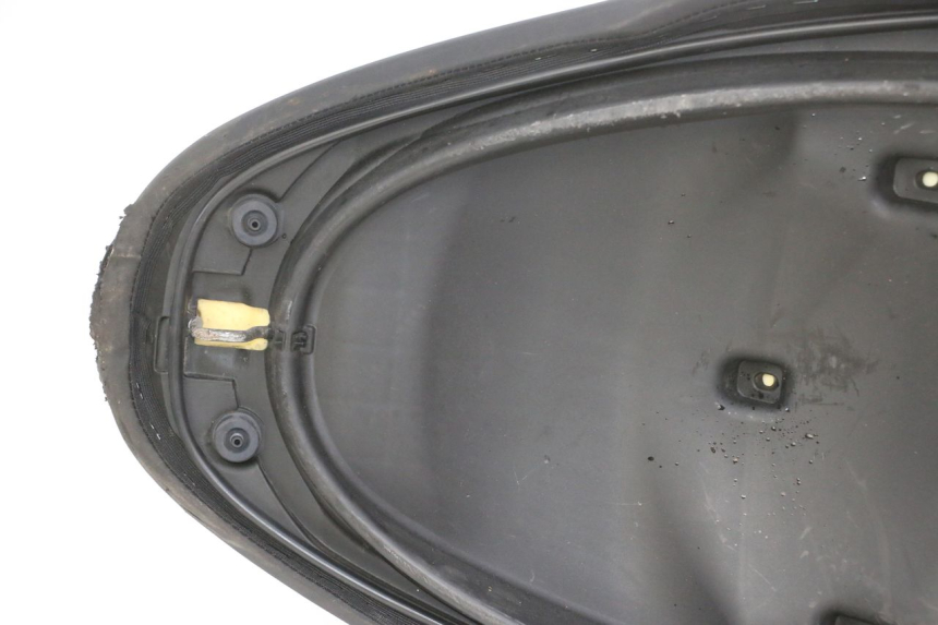 photo de SELLA PIAGGIO MP3 HPE 310 (2024 - 2025)