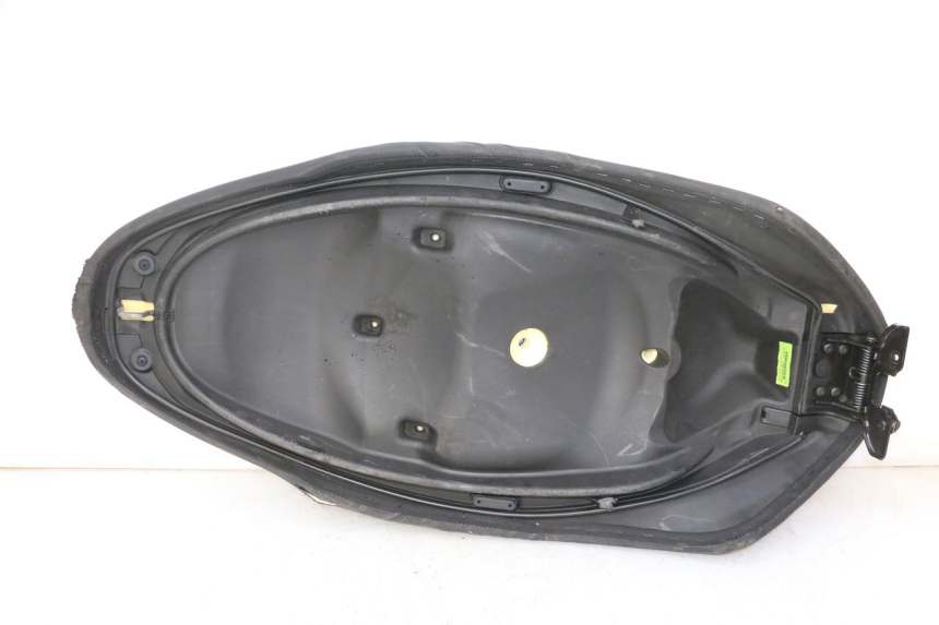 photo de SELLA PIAGGIO MP3 HPE 310 (2024 - 2025)